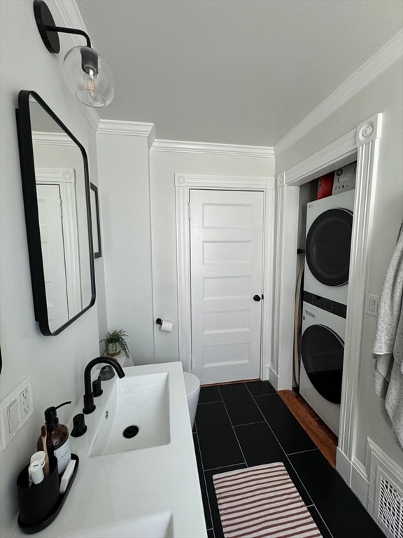 Building Photo - 32 Roseclair St