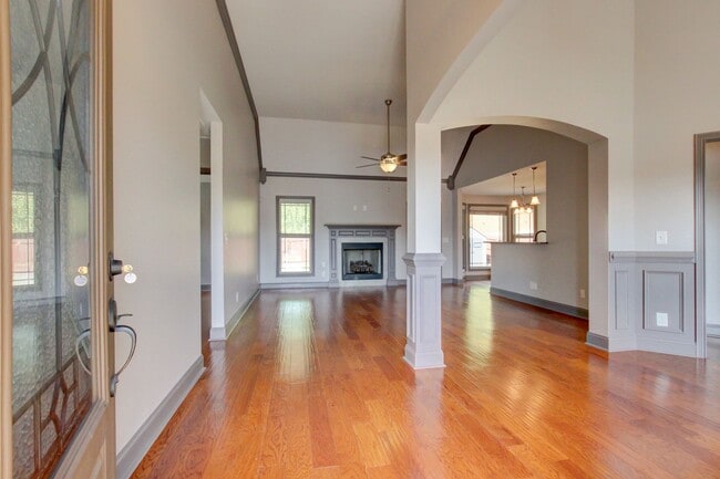 Building Photo - Sango Special.  Exit 11 Special