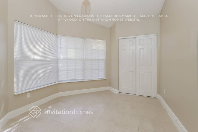 Building Photo - 8543 Dynasty Dr