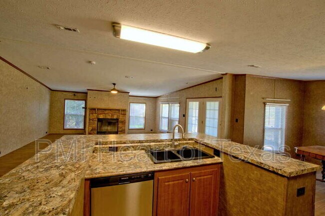 Building Photo - 631 Co Rd 270