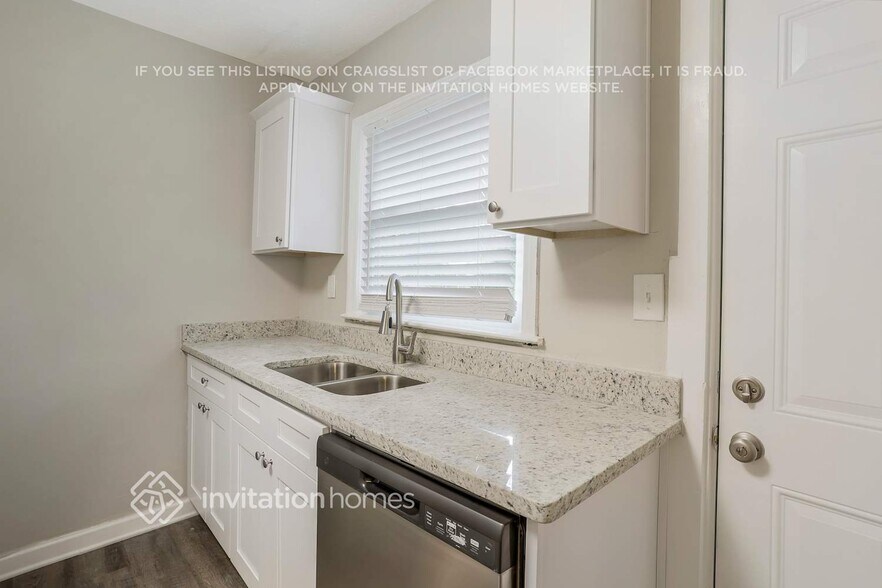 Building Photo - 2710 Ellen Way