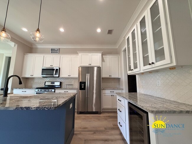 Building Photo - Elegant 4-Bedroom Home in Elliot Point with multiple neighborhood parks!