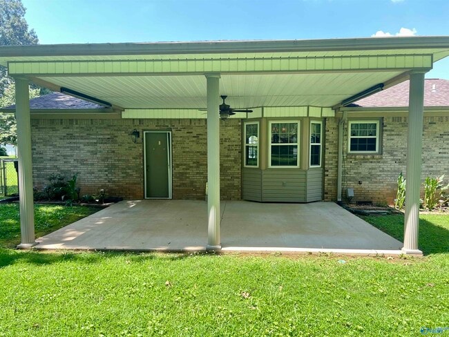 Building Photo - 110 Laurel Oak Rd