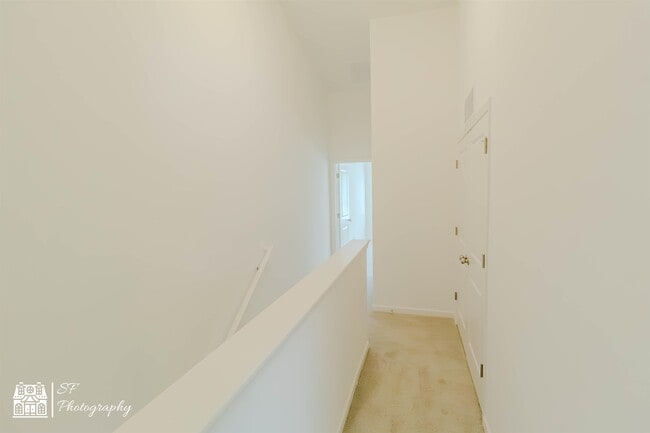 Building Photo - 151 Crescent Wy