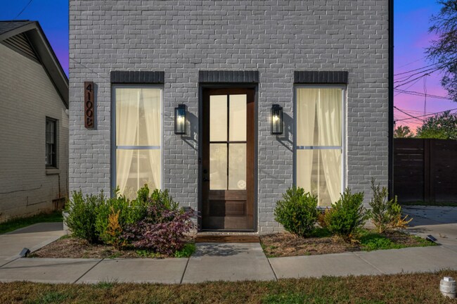 Building Photo - Newly built 3bedroom/2.5 bath home in Sylv...