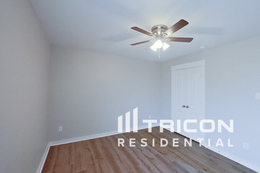 Building Photo - 1569 Ferguson Dr