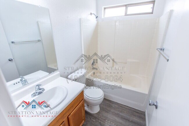 Building Photo - 4715 N 84th Ln