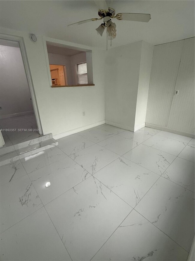 Building Photo - 200 N 61st Ave