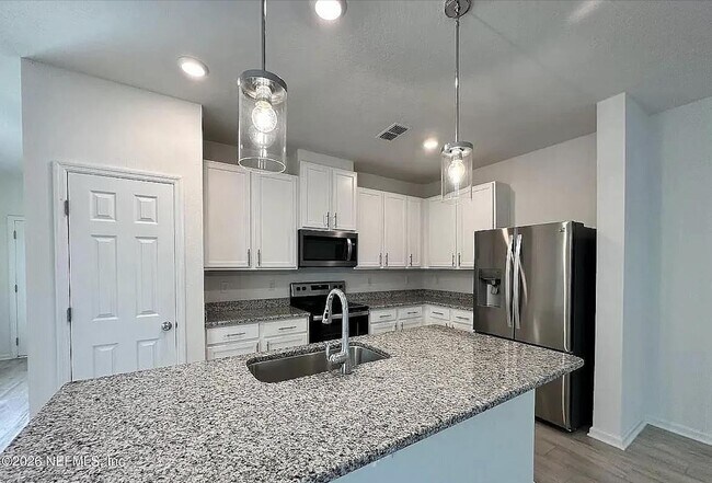 Building Photo - 43 Great Star Ct
