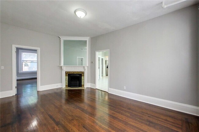 Building Photo - 41 Almy St