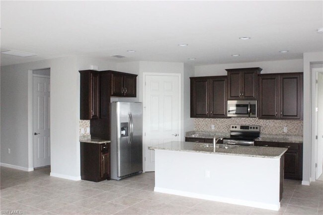 Building Photo - 3119 Amadora Cir