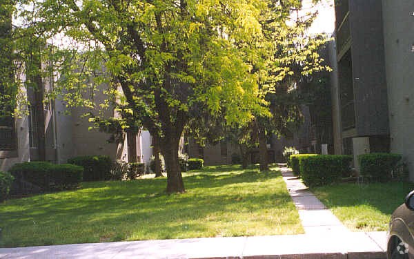 ViVo Apartments - University Park Apartments