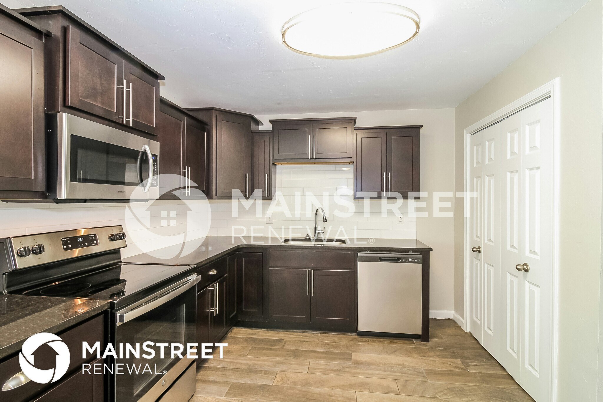 Building Photo - 6332 NW 58th Terrace
