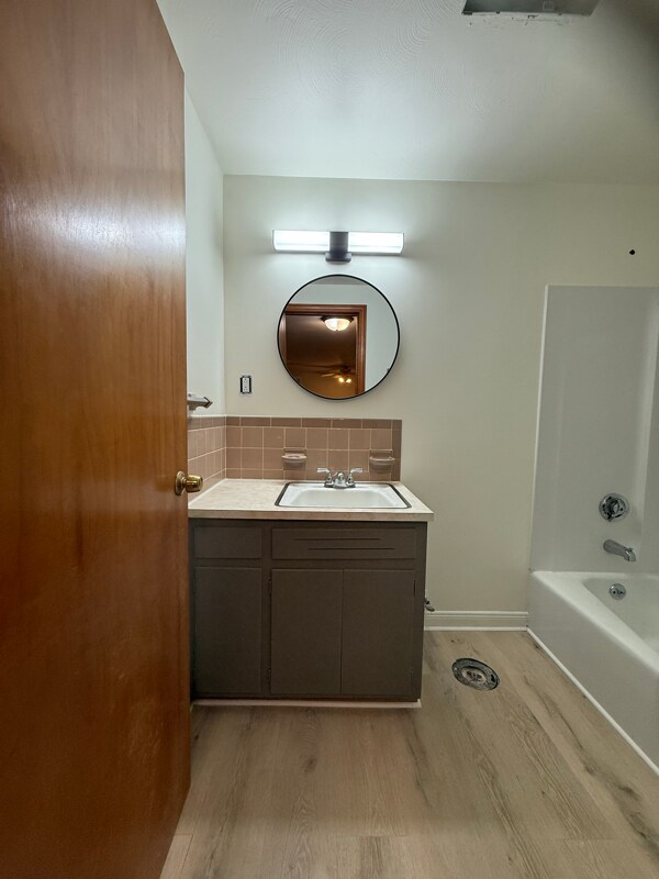 Building Photo - 73 Shawn Dr