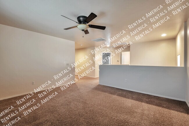 Building Photo - 8261 N Converse Ct