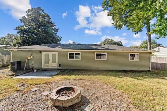 Building Photo - 408 Lineberry Rd