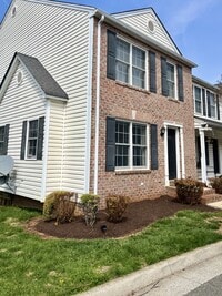 Building Photo - 525 Northwynd Cir