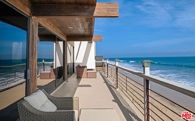 Building Photo - 24638 Malibu Rd