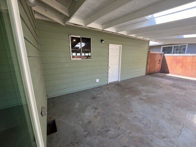 Building Photo - 3Bd/1Ba Home in Ardenwald-Johnson Creek Ne...