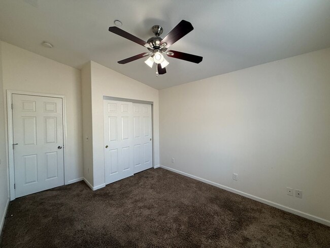 Building Photo - Centrally Located Large Two Story Home on ...