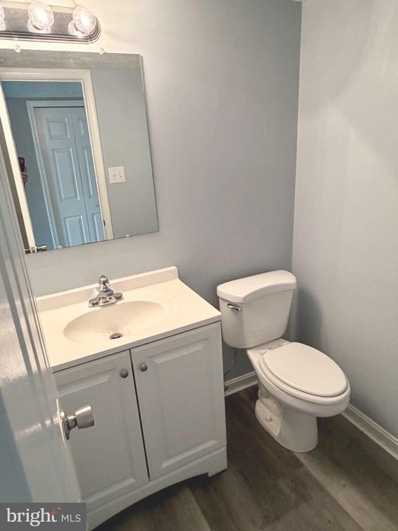 Building Photo - 6133 Sea Lion Pl