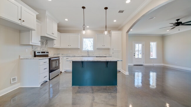 Building Photo - 1021 Timber Trails Rd