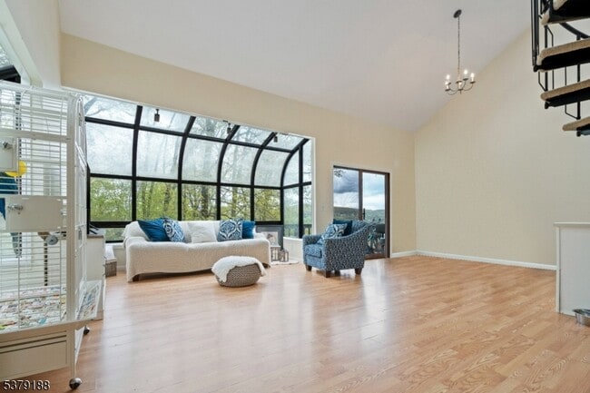 Primary Photo - 5 Telluride Ct