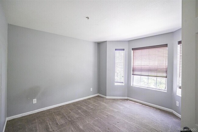 Building Photo - 12208 W Dorado Pl