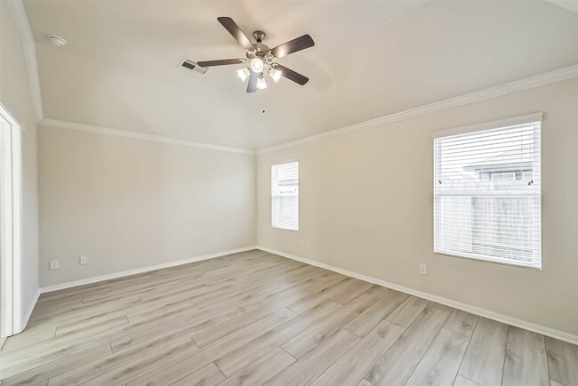 Building Photo - 2630 Zephyr Ln