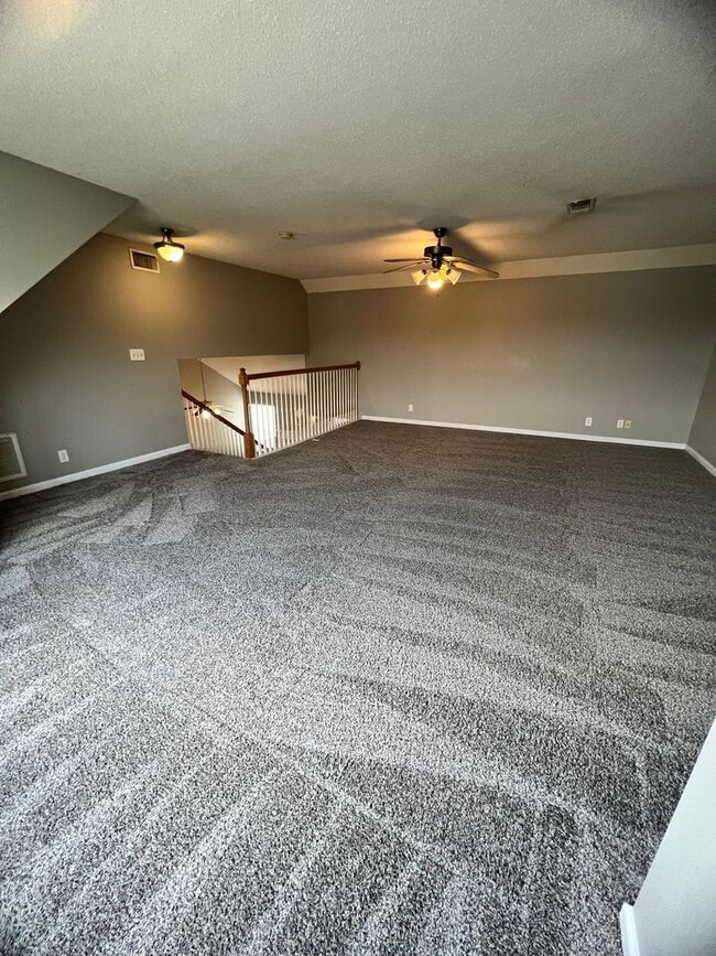 Building Photo - Beautiful Ranch with Bonus Room