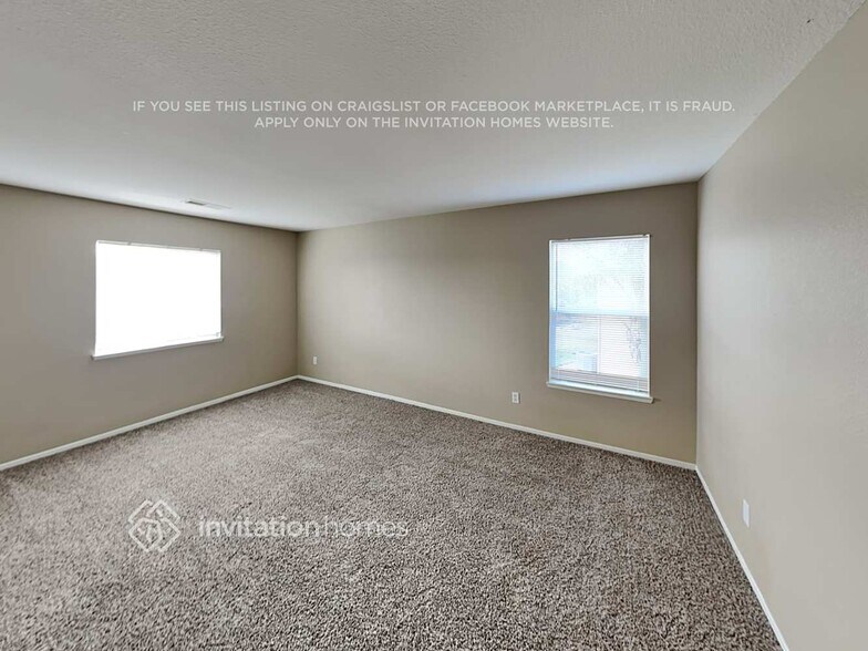 Building Photo - 33087 Rose Quartz Cir