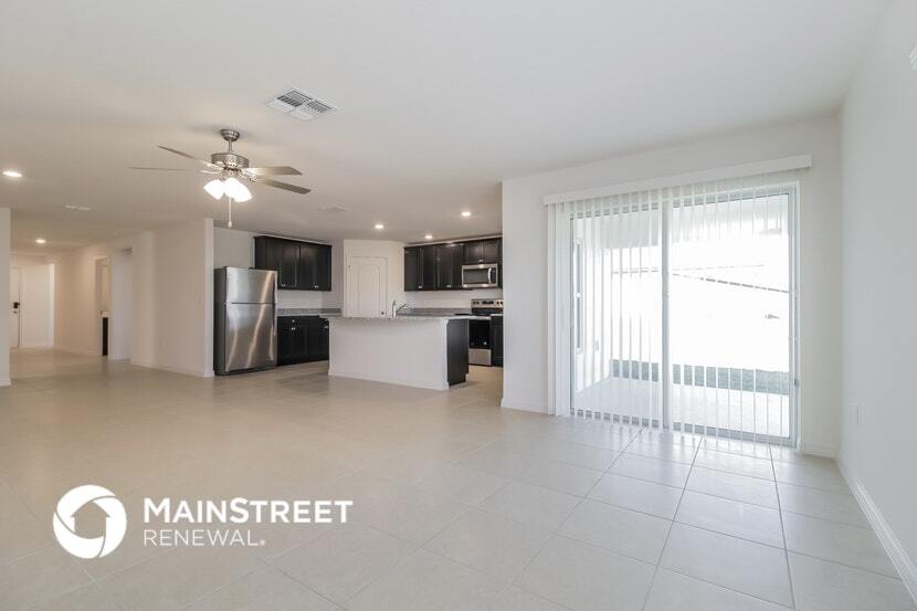 Building Photo - 1374 Brenway Dr