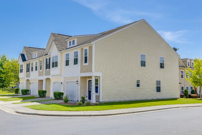Building Photo - 13606 Calloway Glen Dr