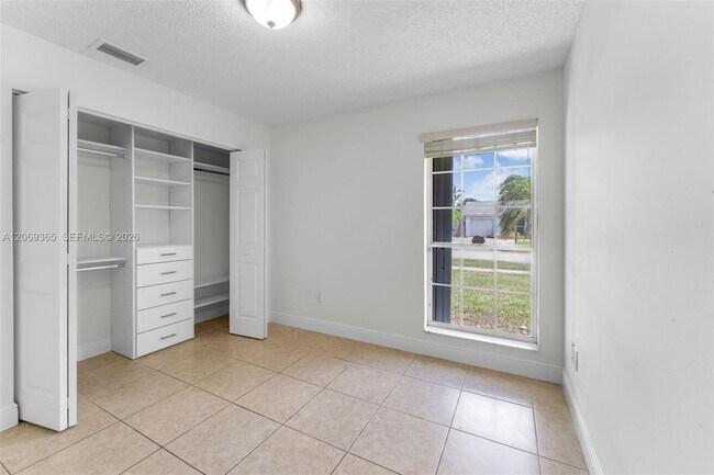 Building Photo - 13830 SW 282nd St