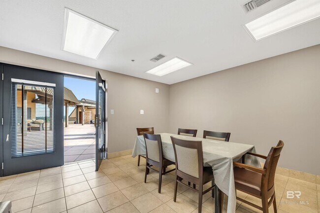 Building Photo - 18269 Colony Dr Dr