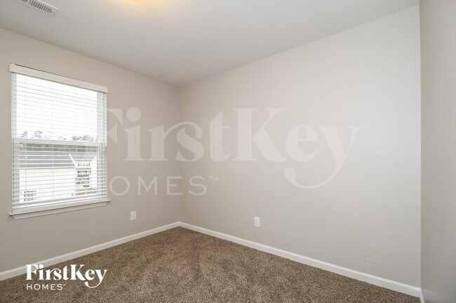 Building Photo - 5924 Odenton Ln