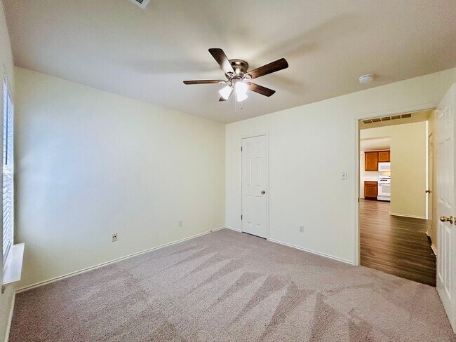 Building Photo - 1200 Brighton Bend Ln