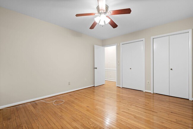 Building Photo - 4 Bed 3 Bath - Bethesda Single Family Home - Move In Ready