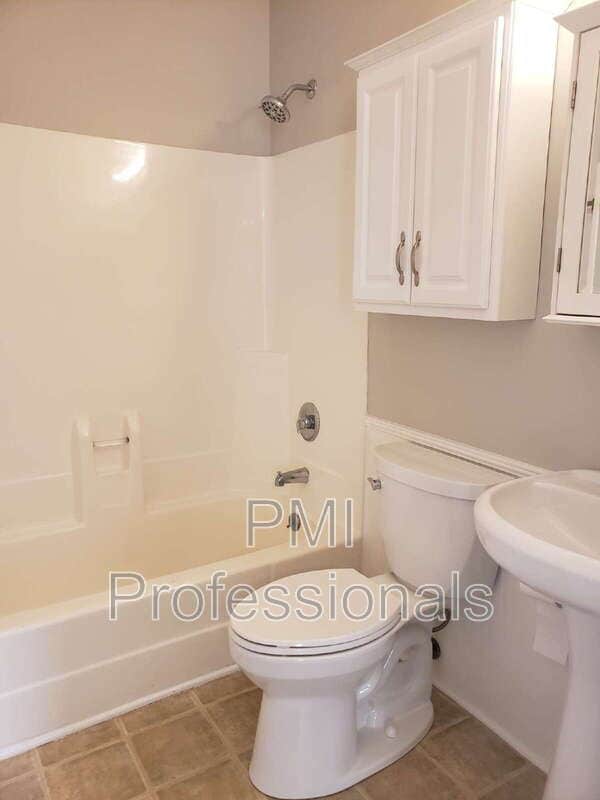 Building Photo - 1430 Timber Valley Dr