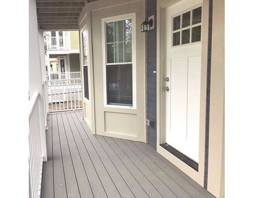 Building Photo - 7-15-17 Callender St