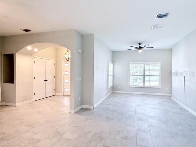 Building Photo - 2408 Corrine Dr