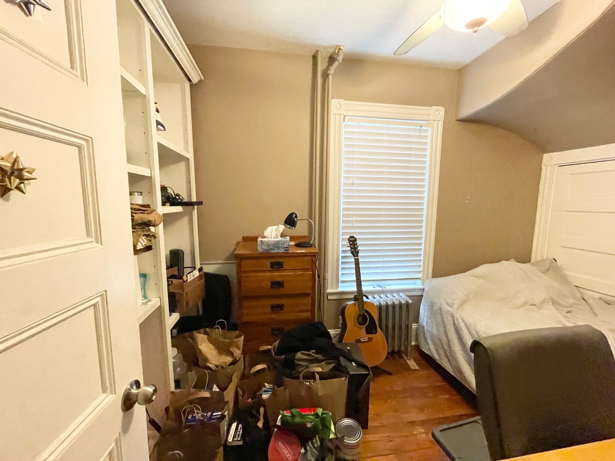 Building Photo - 12 Oswald St