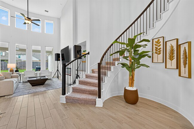 Building Photo - 8735 Flounder Rosa Ln