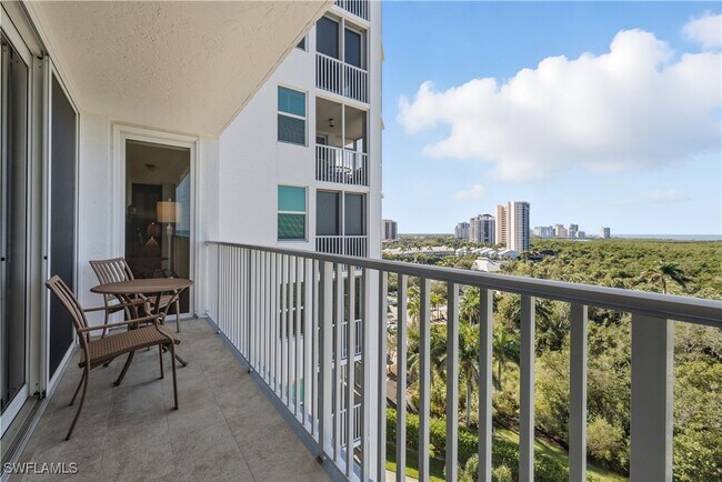 Building Photo - 6361 Pelican Bay Blvd