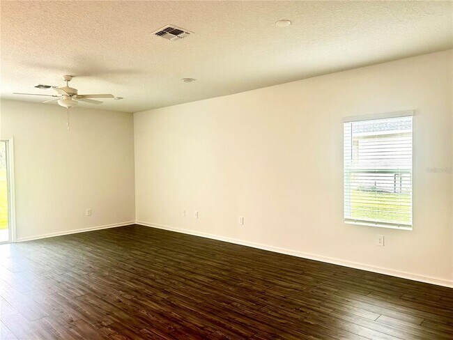 Building Photo - 1103 NW 44th Court Rd