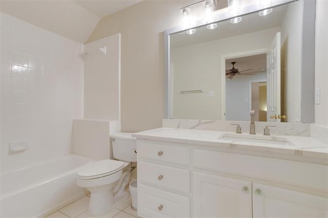 Building Photo - 5882 Pecan Chase