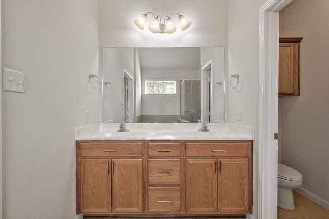 Building Photo - 6723 Barrington Crk Trce