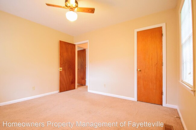 Building Photo - 3 br, 1.5 bath House - 3526 Melrose Rd