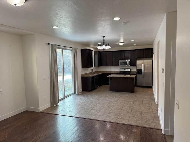 Building Photo - Beautiful Home in Lehi Traverse Mountain on Quiet Cul De Sac