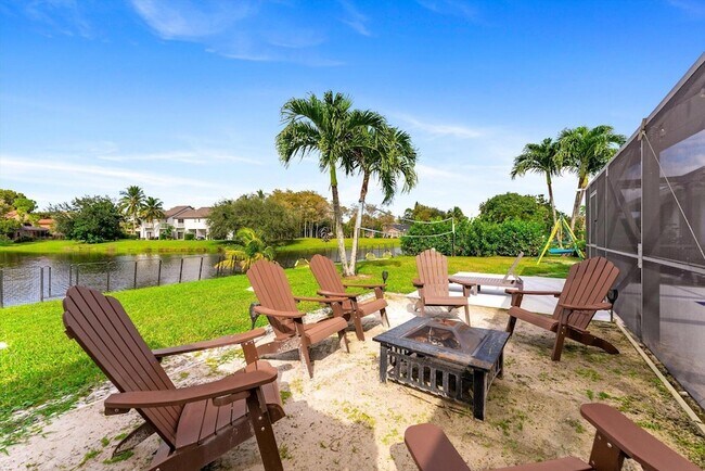 Building Photo - 13947 Geranium Pl